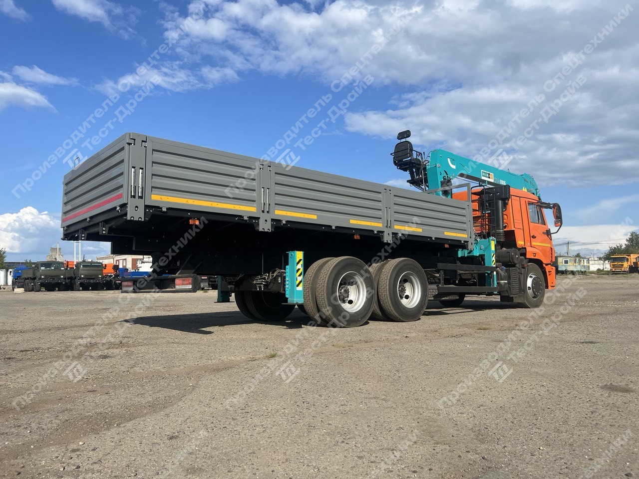 Бортовой КамАЗ-65115-48 6x4 с КМУ HKTC HLC 7016 Фото №8