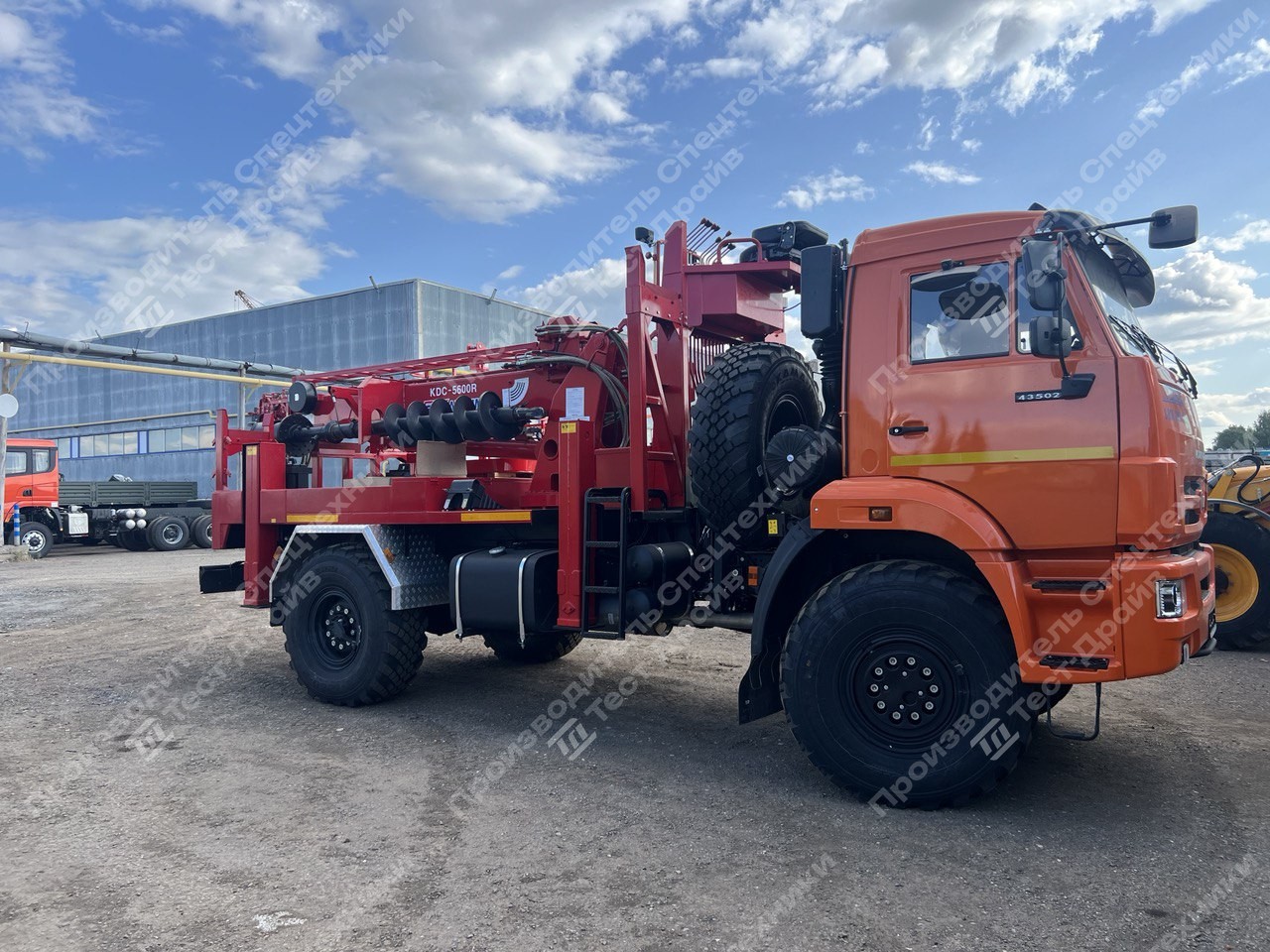 Бурильно-крановая машина КамАЗ-43502 4x4 с БКУ KANGLIM KDC 5600 Фото №5