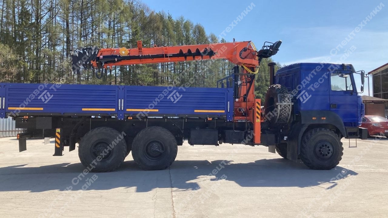 Бортовой Урал 4320-4972-80E5 6x6 с КМУ Hangil HGC 976 и буровым оборудованием Фото №3